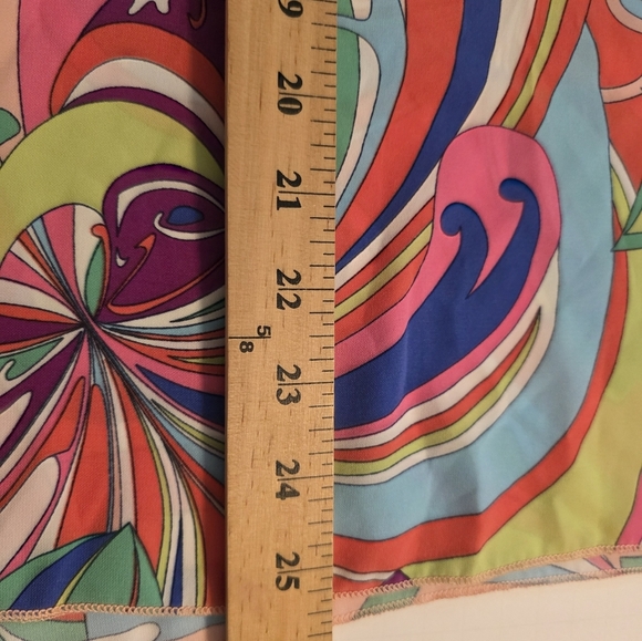 Abstract Sleeveless Women's Top Size Small - Picture 7 of 8